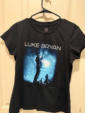 Casual Corner Black Tee with Blue Luke Bryan Concert Graphic